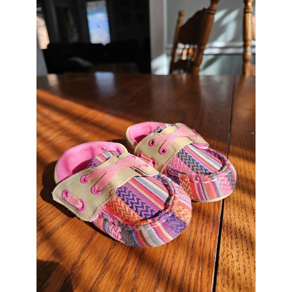 Baby Girl Baby Buckers Twister Moccasin Mocs Pink‎ Serape Size 4 (9-12 Months)